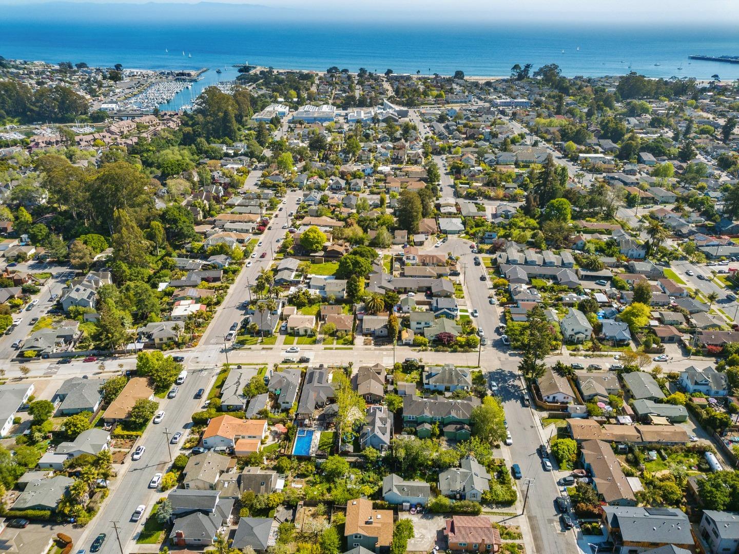 620 Sumner Street Santa Cruz, CA 95062 - Photo 42 of 45
