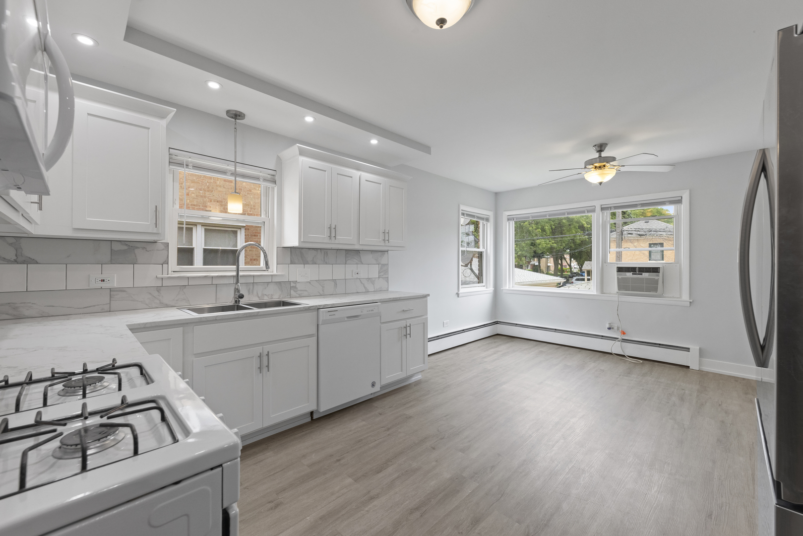 8320 West Irving Park Road, Unit 2 Chicago, IL 60634 - Photo 13 of 24