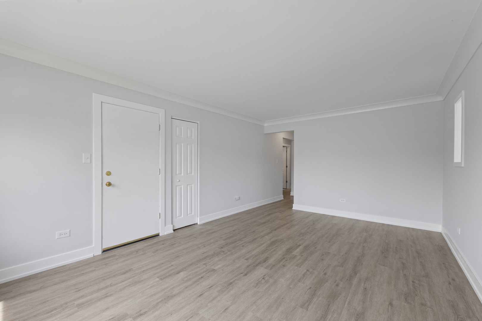 8320 West Irving Park Road, Unit 2 Chicago, IL 60634 - Photo 4 of 24