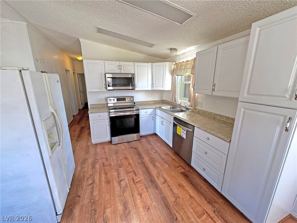 5610 Tecopa Street Pahrump, NV 89060 - Photo 16 of 38