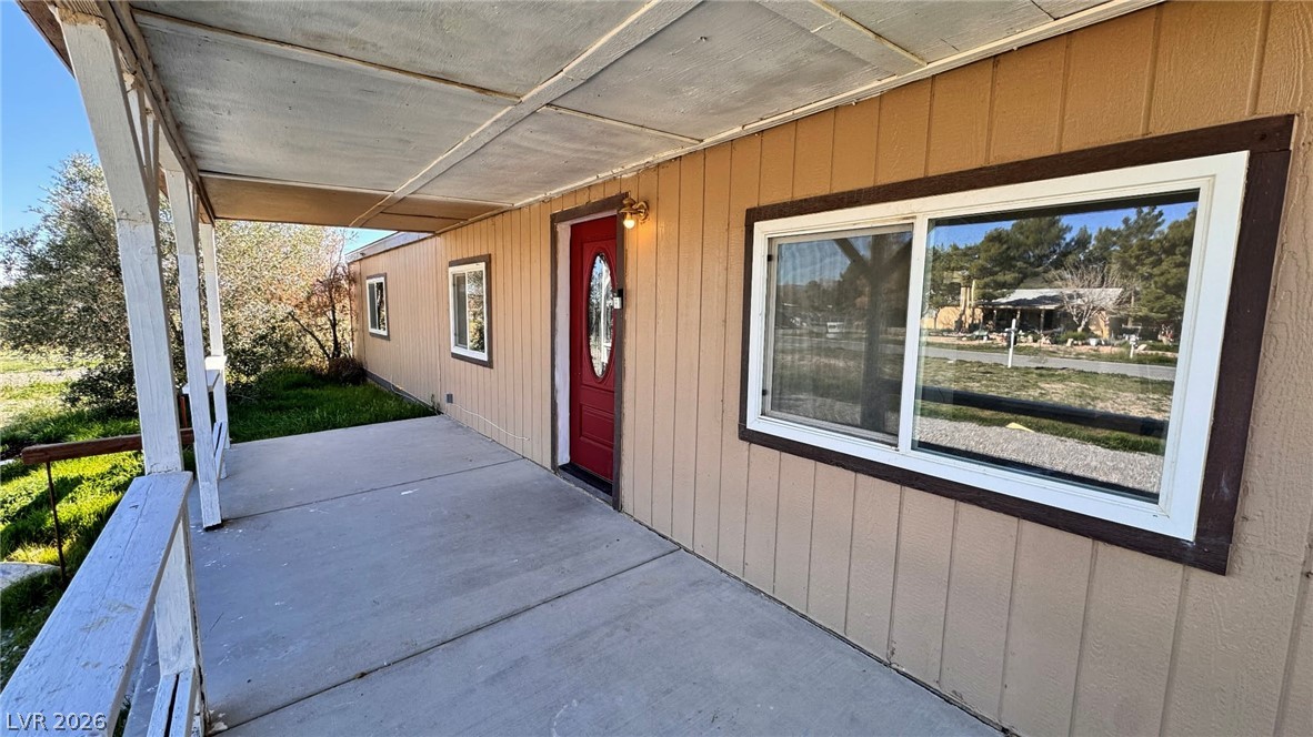 5610 Tecopa Street Pahrump, NV 89060 - Photo 4 of 38