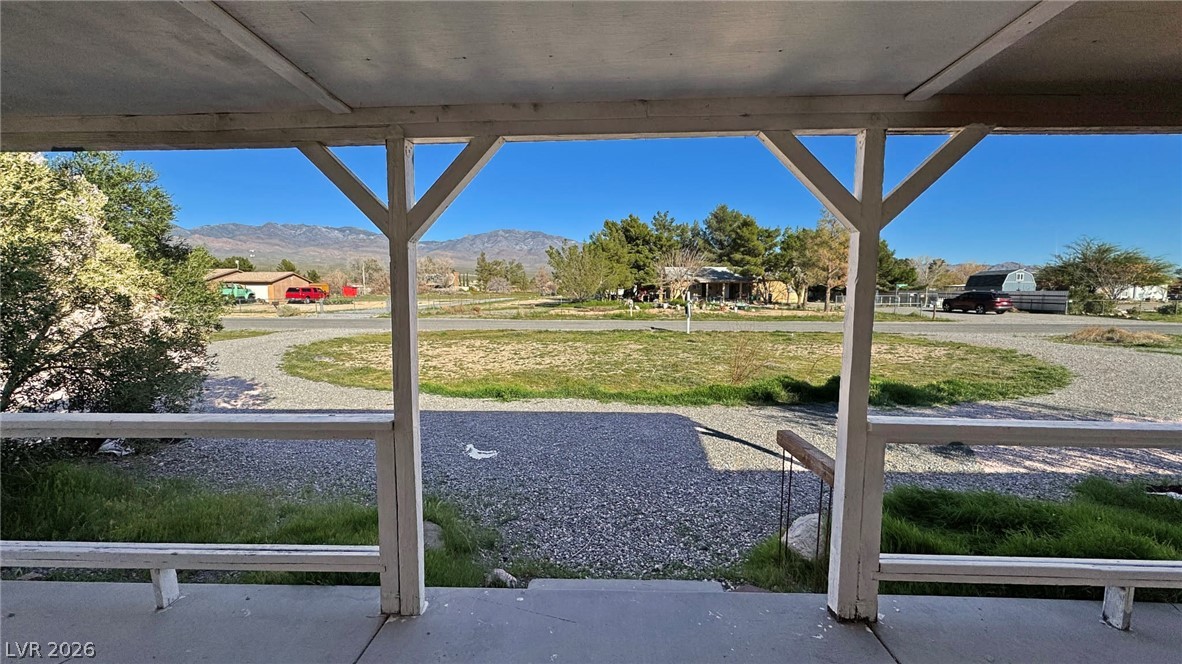 5610 Tecopa Street Pahrump, NV 89060 - Photo 7 of 38