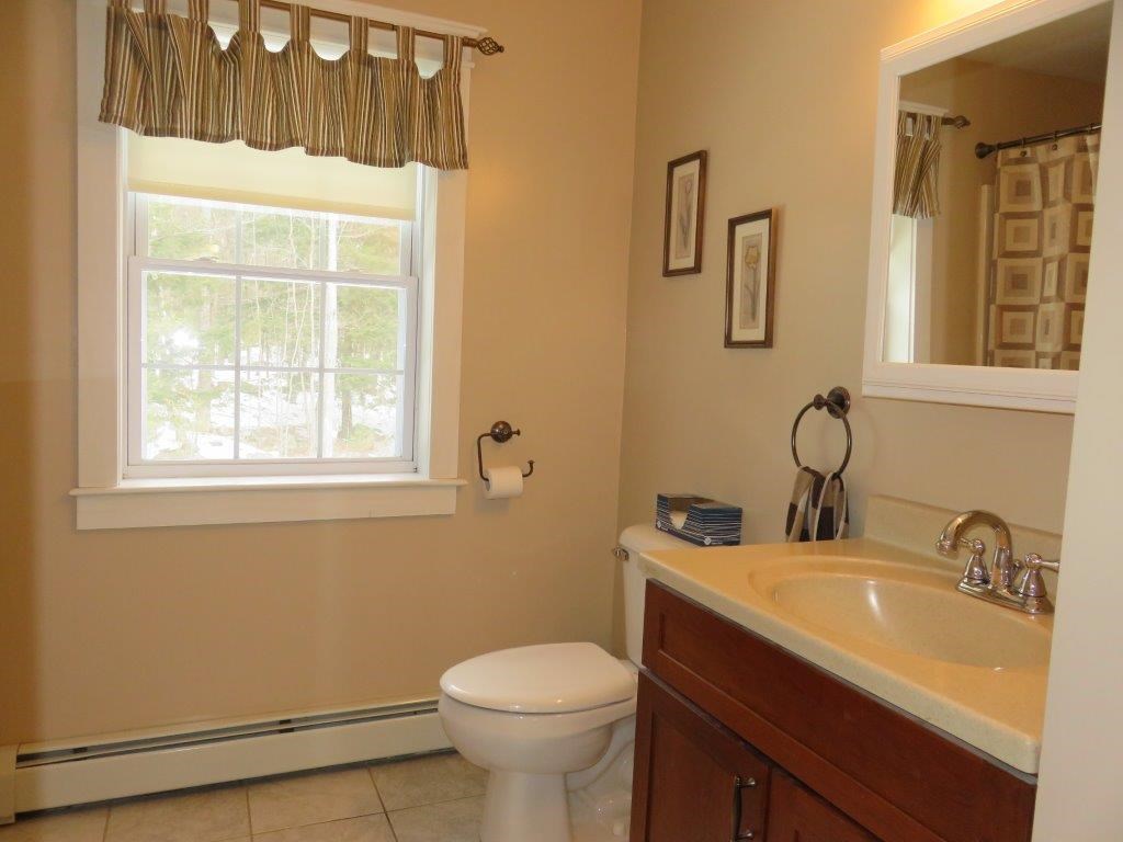 22 King James Road Enfield, NH 03748 - Photo 25 of 40
