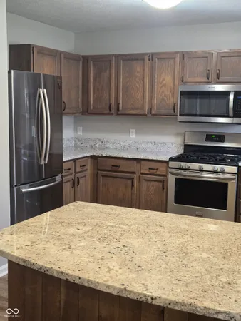 $1,900 | 5565 Allison Way, Noblesville, IN 46062