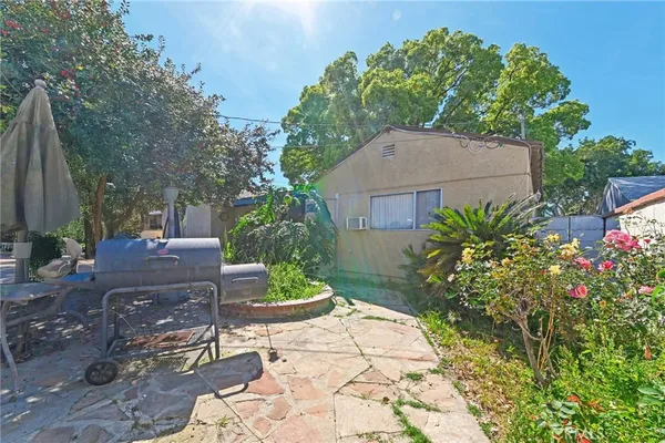 $765,000 | 13944 Brightwell Avenue, Paramount, CA 90723