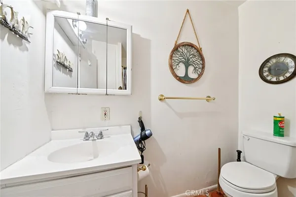 $765,000 | 13944 Brightwell Avenue, Paramount, CA 90723