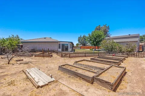 $545,000 | 12450 Algonquin Road, Apple Valley, CA 92308