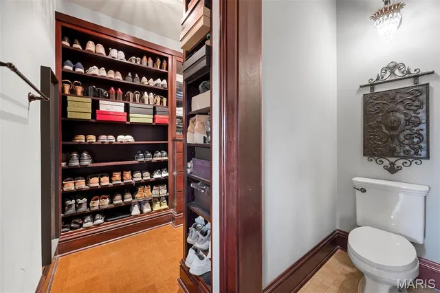 $1,549,000 | 3520 Galt House Drive, St. Charles, MO 63301