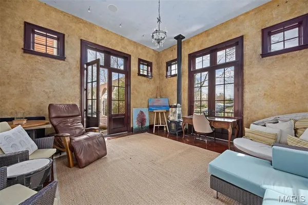 $1,549,000 | 3520 Galt House Drive, St. Charles, MO 63301