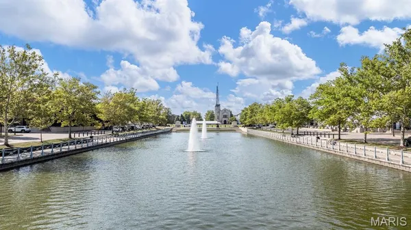 $1,549,000 | 3520 Galt House Drive, St. Charles, MO 63301