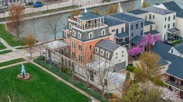 $1,549,000 | 3520 Galt House Drive, St. Charles, MO 63301