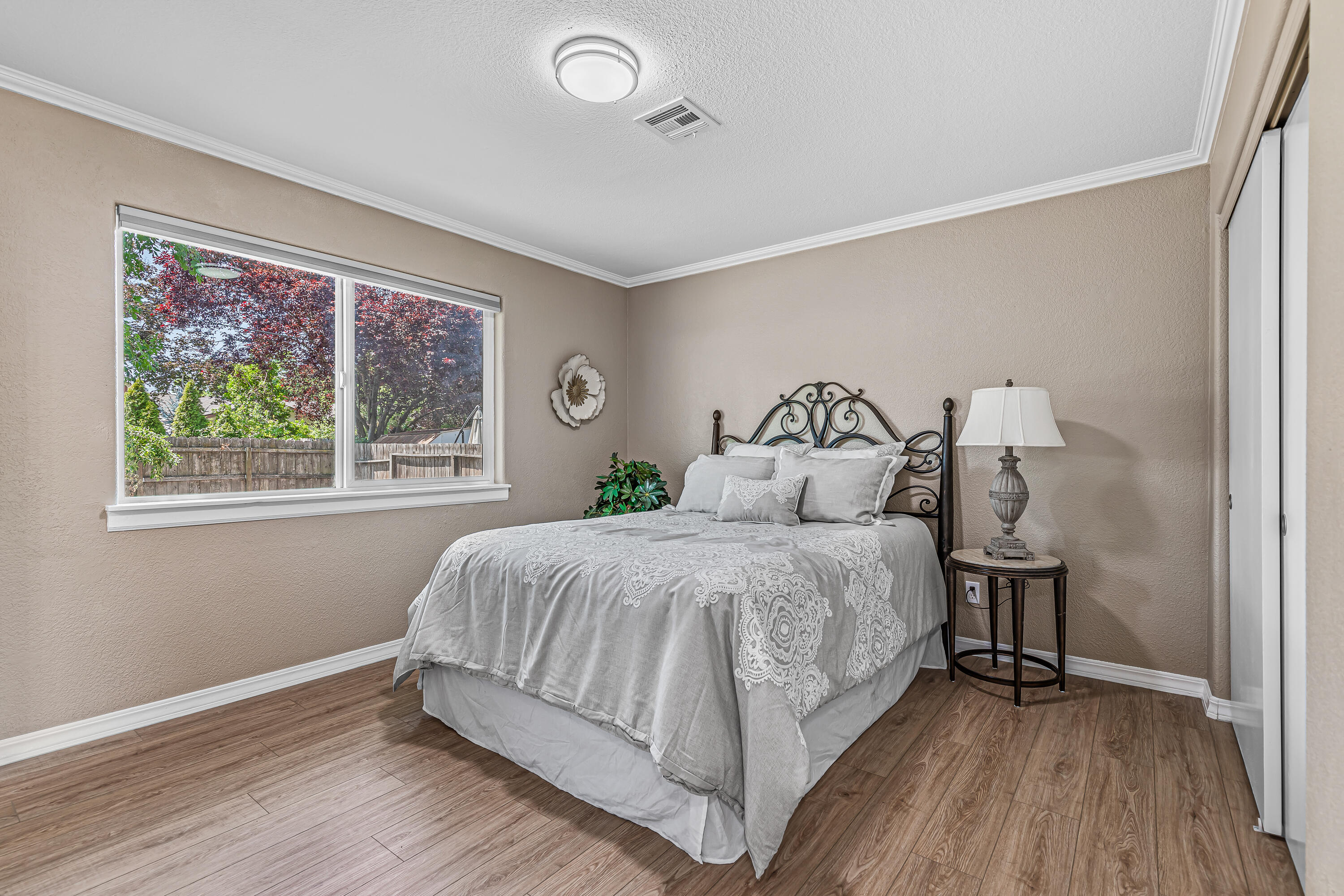 1820 Roberts Road Medford, OR 97504 - Photo 30 of 46 9R9A9321 (1)
