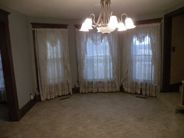 $112,500 | 303 North Hobart Avenue, Severy, KS 67137