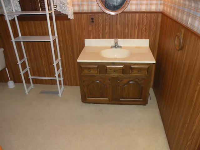 $112,500 | 303 North Hobart Avenue, Severy, KS 67137