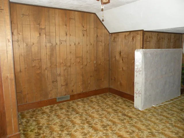 $112,500 | 303 North Hobart Avenue, Severy, KS 67137