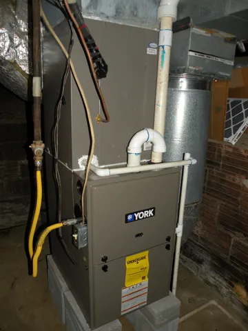 $112,500 | 303 North Hobart Avenue, Severy, KS 67137