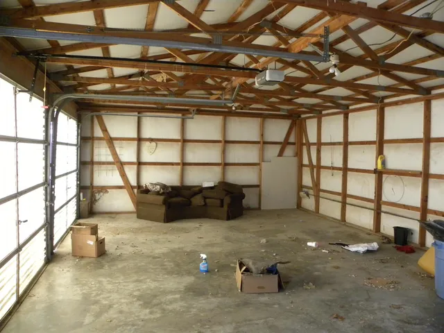 $112,500 | 303 North Hobart Avenue, Severy, KS 67137