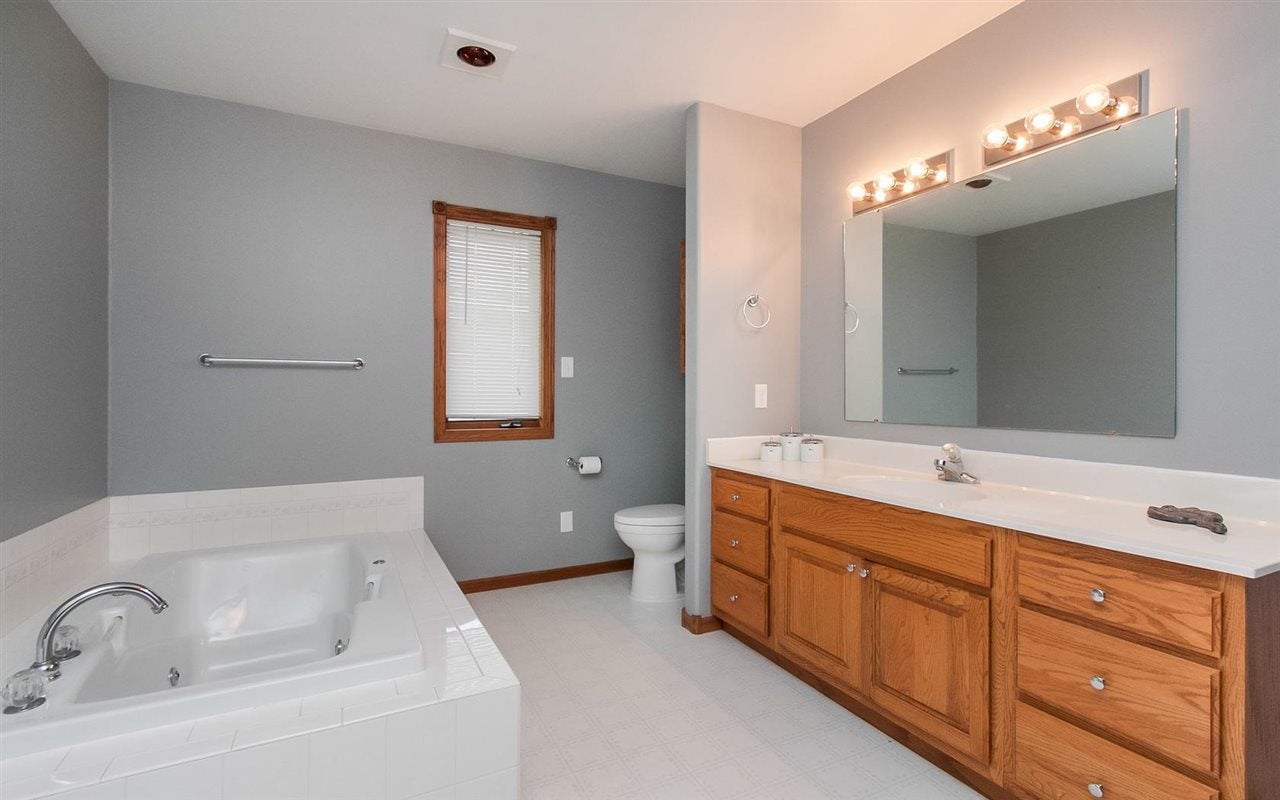2829 South Parkridge Road Marion, IA 52302 - Photo 13 of 25 Gallery Image 13