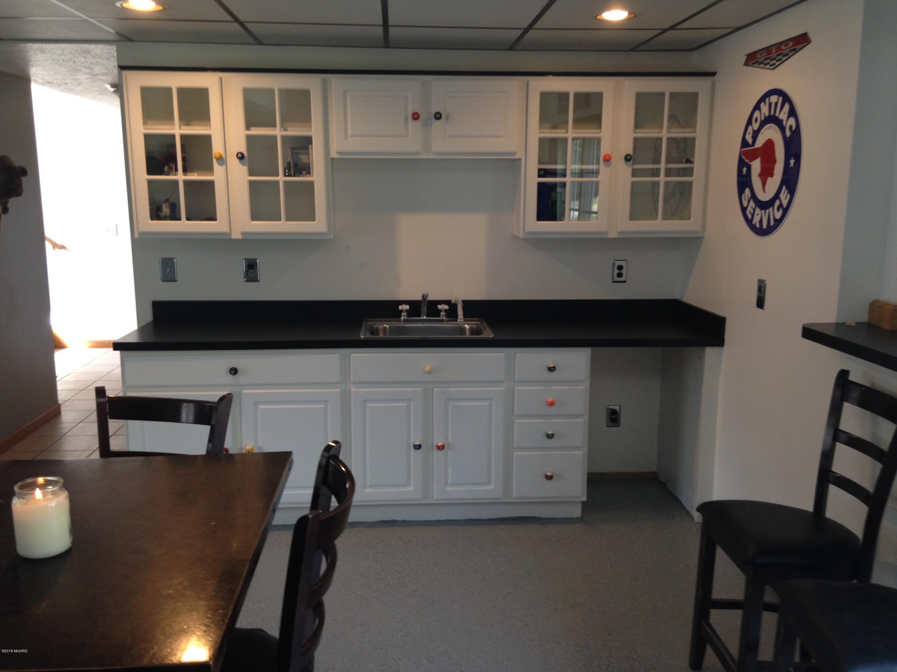 454 South Dangl Road Muskegon, MI 49442 - Photo 15 of 17 15