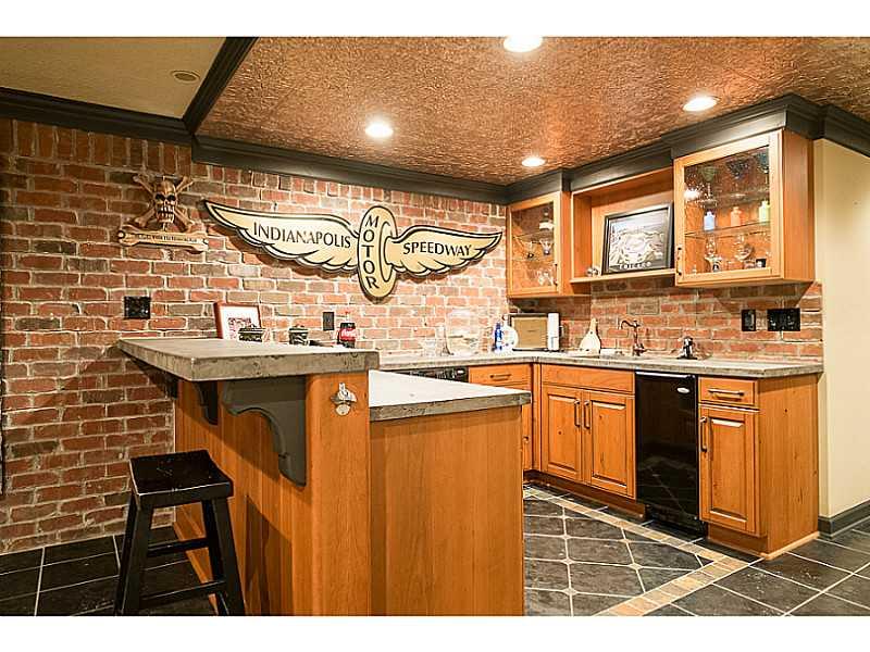 6247 Johnson Road Indianapolis, IN 46220 - Photo 14 of 18 Gallery Image 14