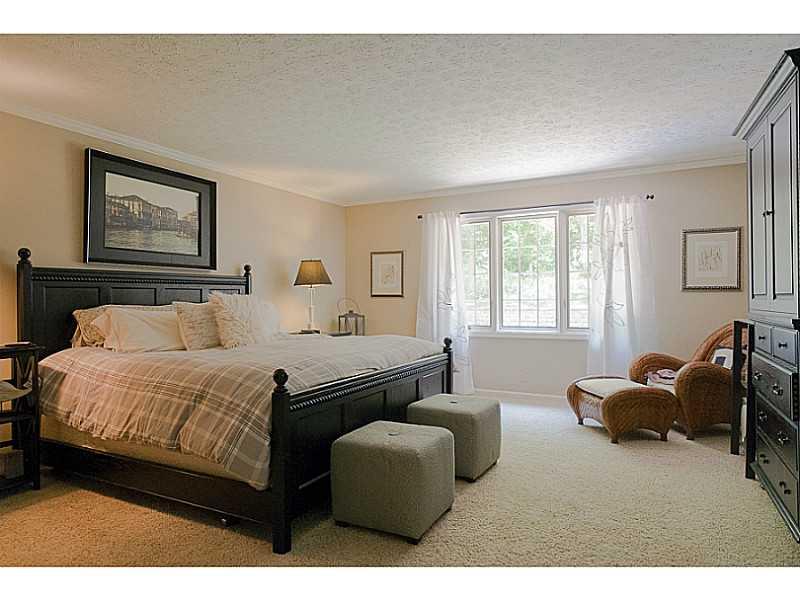 6247 Johnson Road Indianapolis, IN 46220 - Photo 8 of 18 Gallery Image 8
