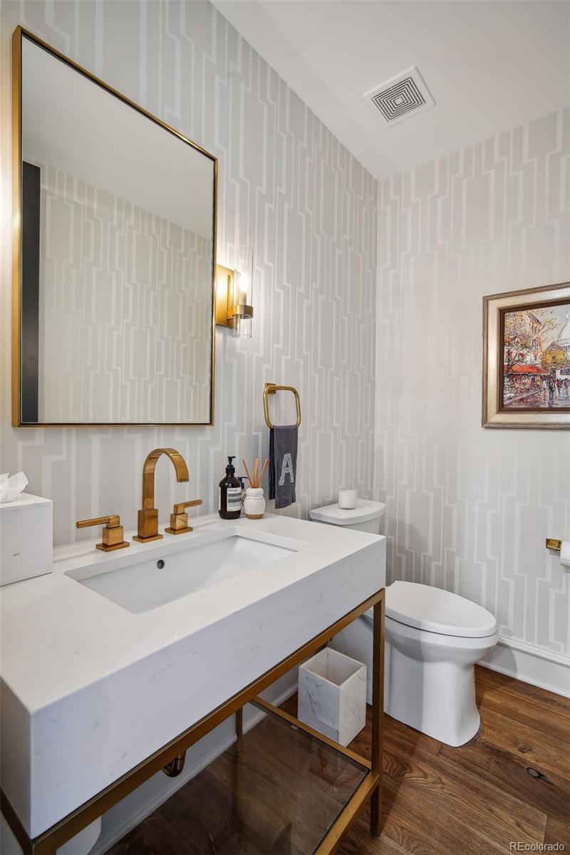 355 Adams Street Denver, CO 80206 - Photo 20 of 50