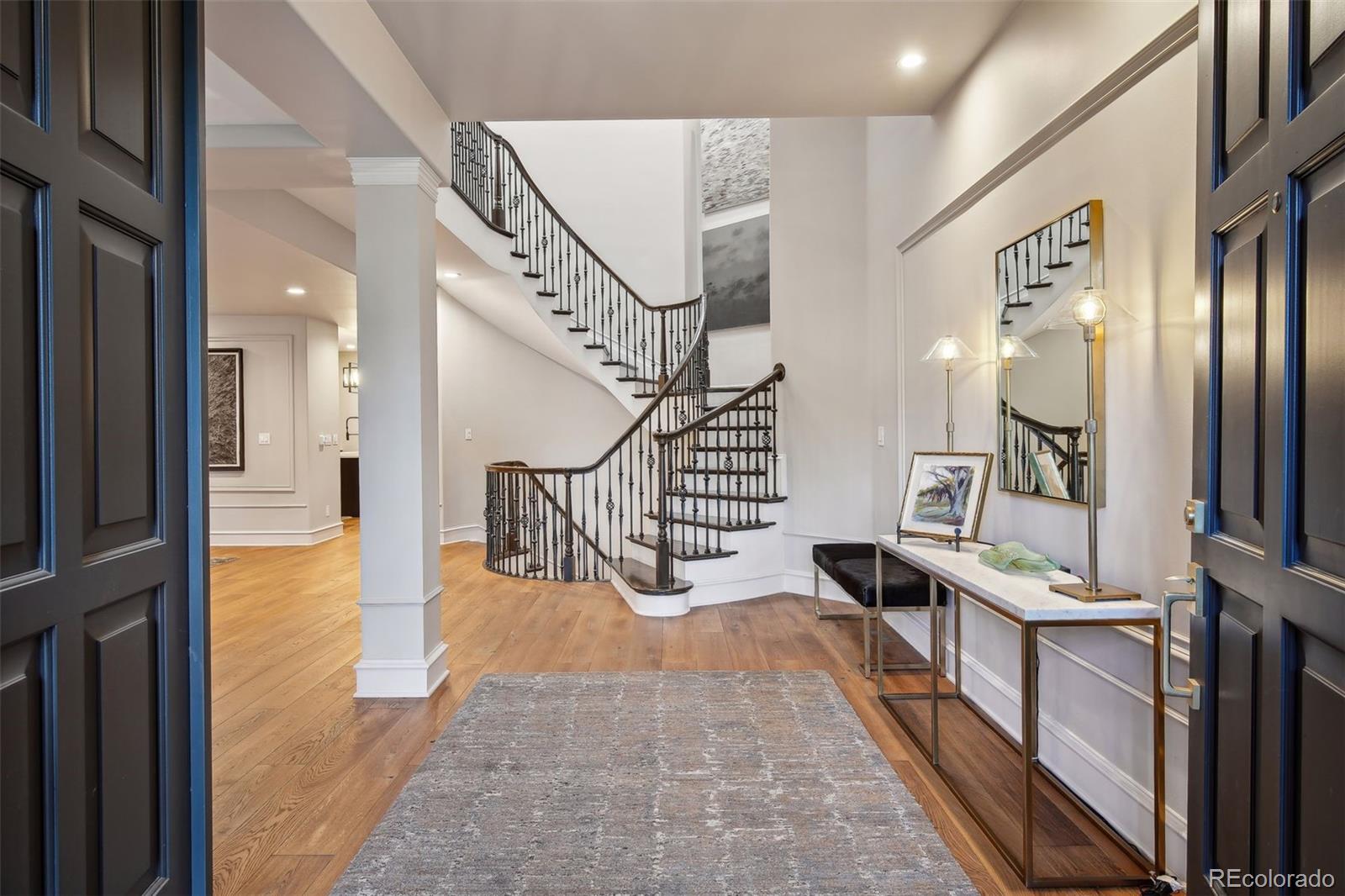 355 Adams Street Denver, CO 80206 - Photo 5 of 50