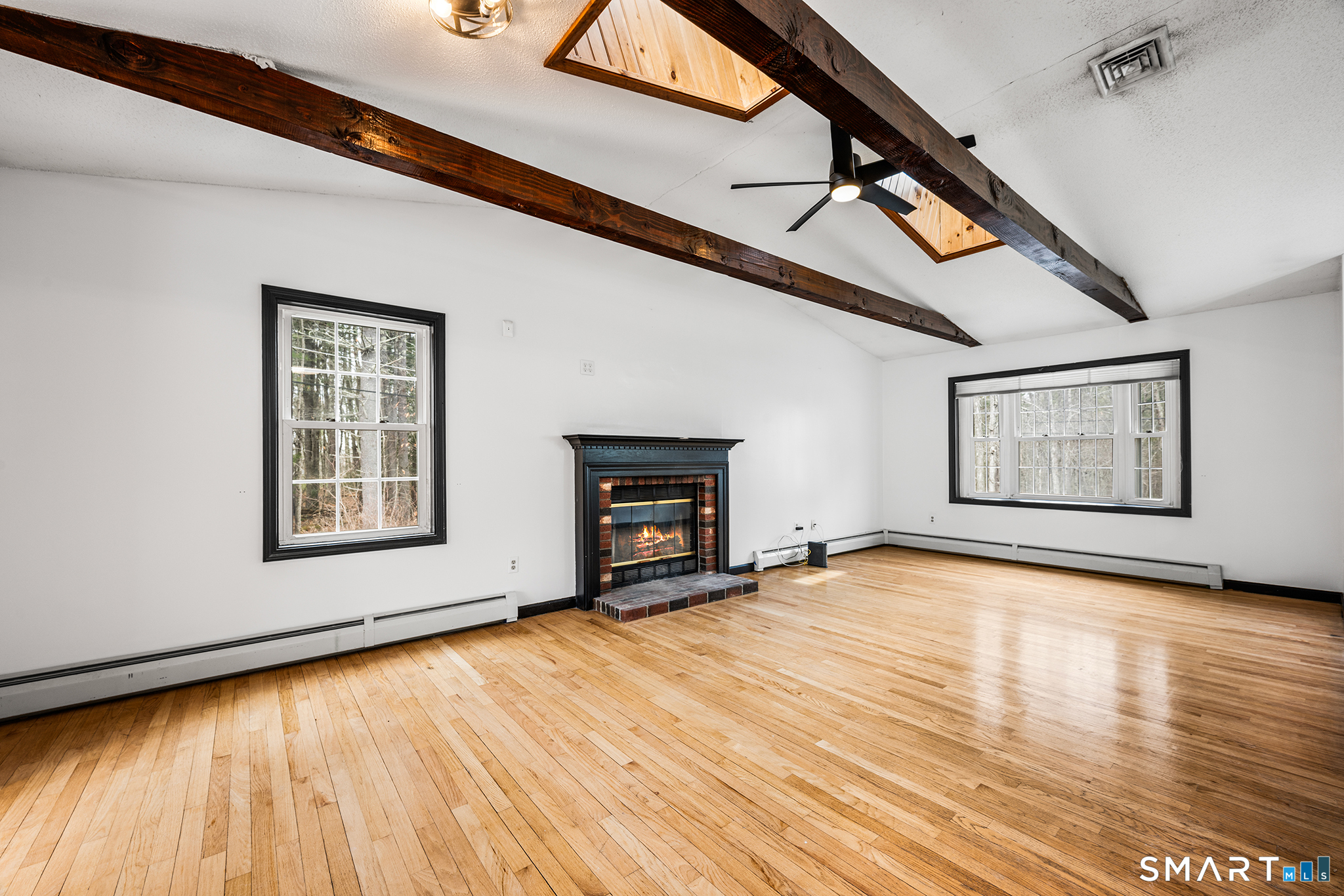 75 Elmwood Hill Road Thompson, CT 06277 - Photo 3 of 27