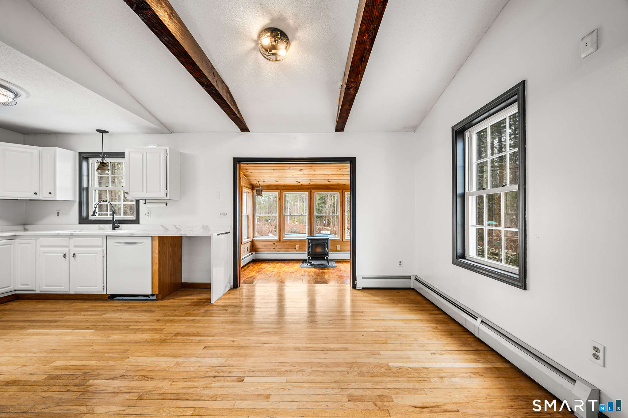 75 Elmwood Hill Road Thompson, CT 06277 - Photo 7 of 27