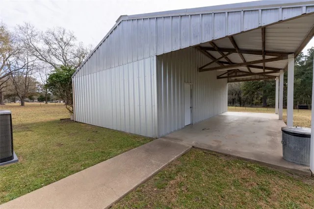 $550,000 | 7824 1190th, Leona, TX 75850