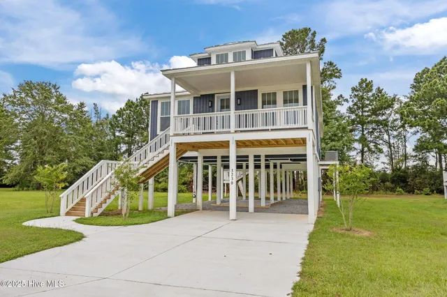 $519,453 | 3230 Whichards Beach Road, Chocowinity, NC 27817