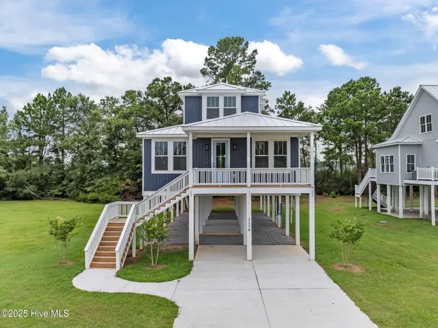 $524,700 | 3230 Whichards Beach Road, Chocowinity, NC 27817