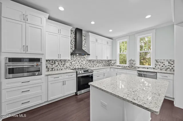 $524,700 | 3230 Whichards Beach Road, Chocowinity, NC 27817