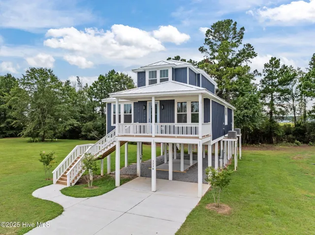 $524,700 | 3230 Whichards Beach Road, Chocowinity, NC 27817