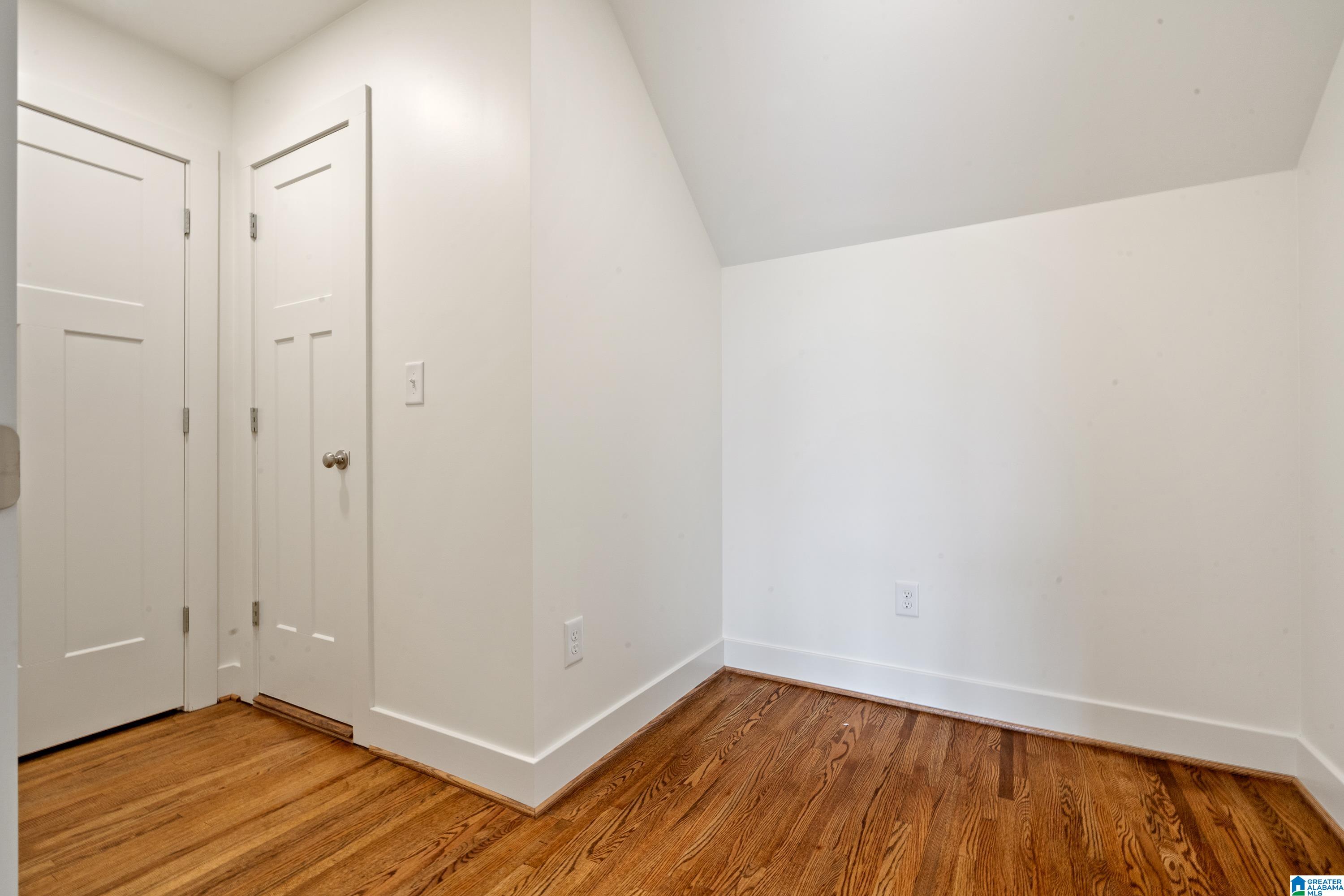 3593 Springhill Road Birmingham, AL 35223 - Photo 38 of 53