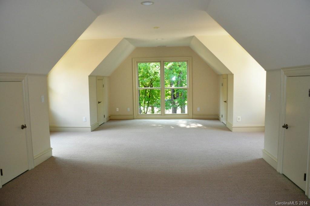17812 John Connor Road, Unit 12 Cornelius, NC 28031 - Photo 19 of 21 Gallery Image 19