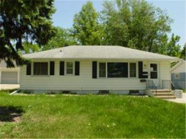 1516 4th Street Northwest Rochester, MN 55901 - Photo 1 of 4