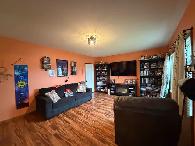 $249,900 | 912 South Oak Street, La Crescent, MN 55947