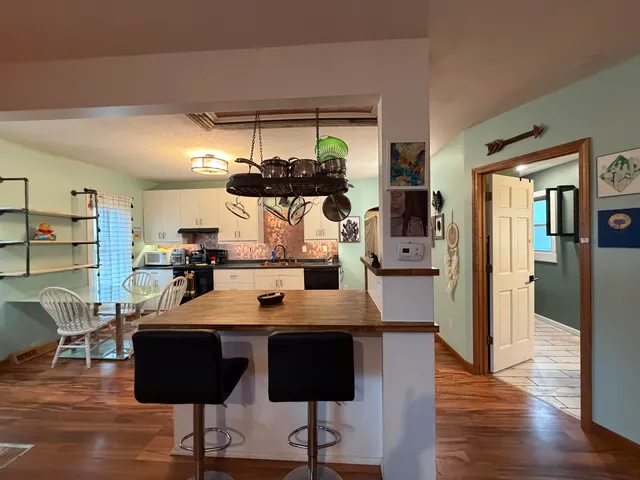 $249,900 | 912 South Oak Street, La Crescent, MN 55947