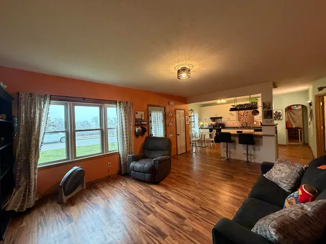 $249,900 | 912 South Oak Street, La Crescent, MN 55947
