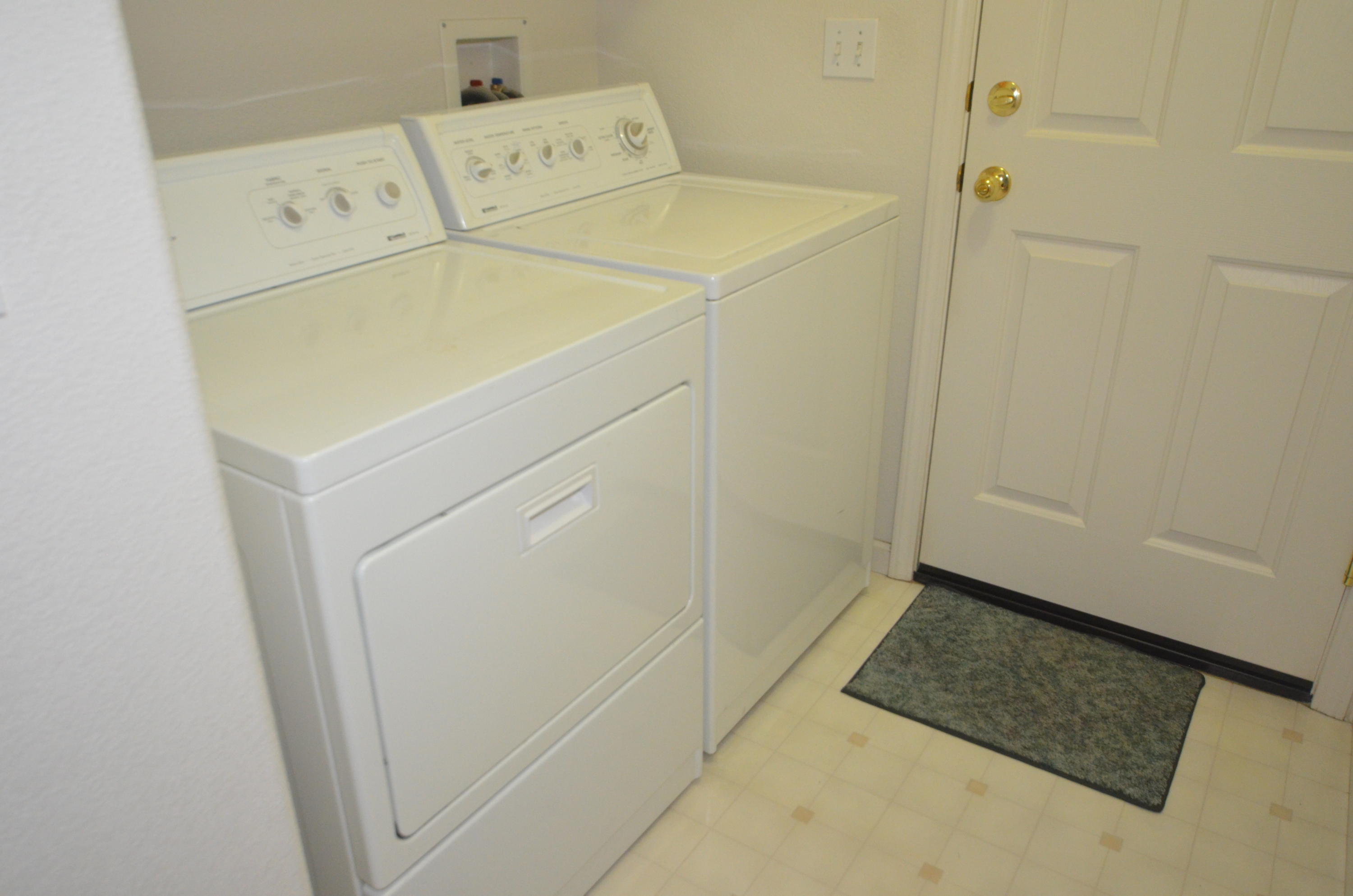 In1963 Airstrip Road Redding, CA 96003 - Photo 24 of 24 Washer, Drier Stay