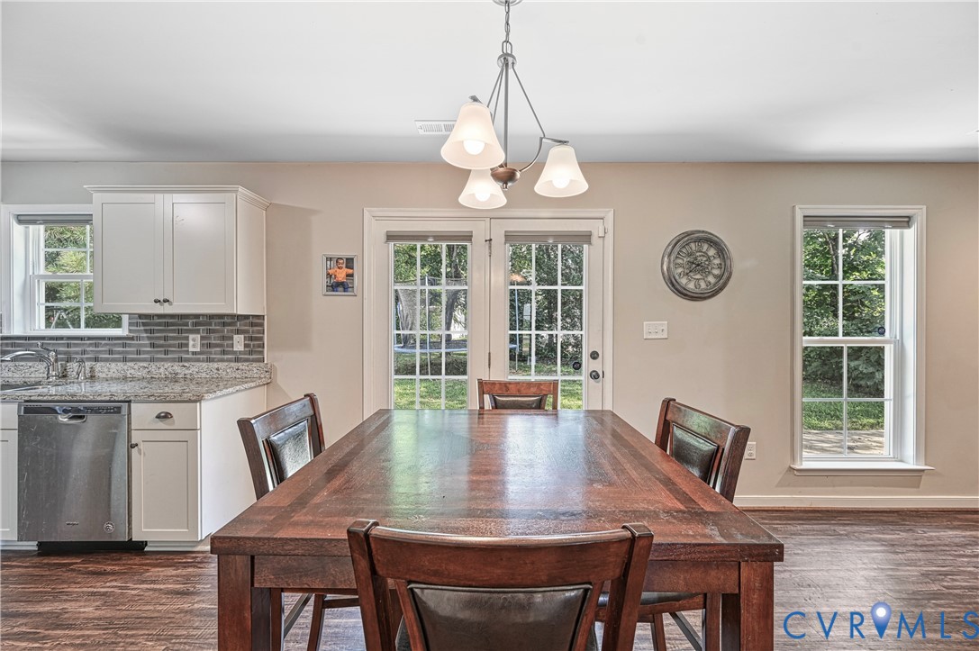 219 Cardinal Road Louisa, VA 23093 - Photo 11 of 35 Gallery Image 11