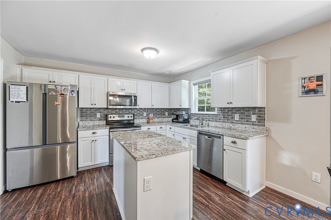 219 Cardinal Road Louisa, VA 23093 - Photo 10 of 35 Gallery Image 10