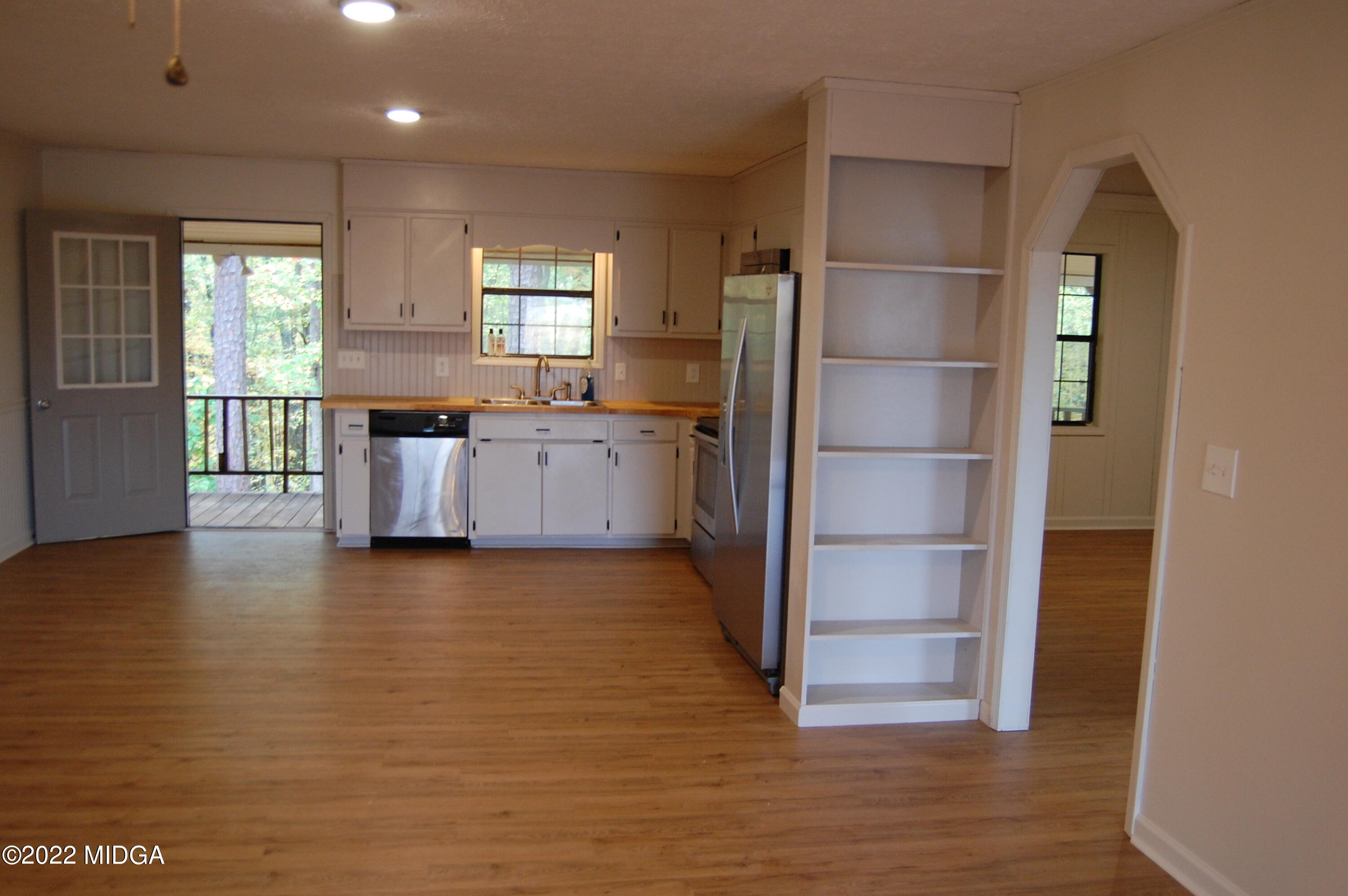 1387 Old Zebulon Road Forsyth, GA 31029 - Photo 15 of 21 Living