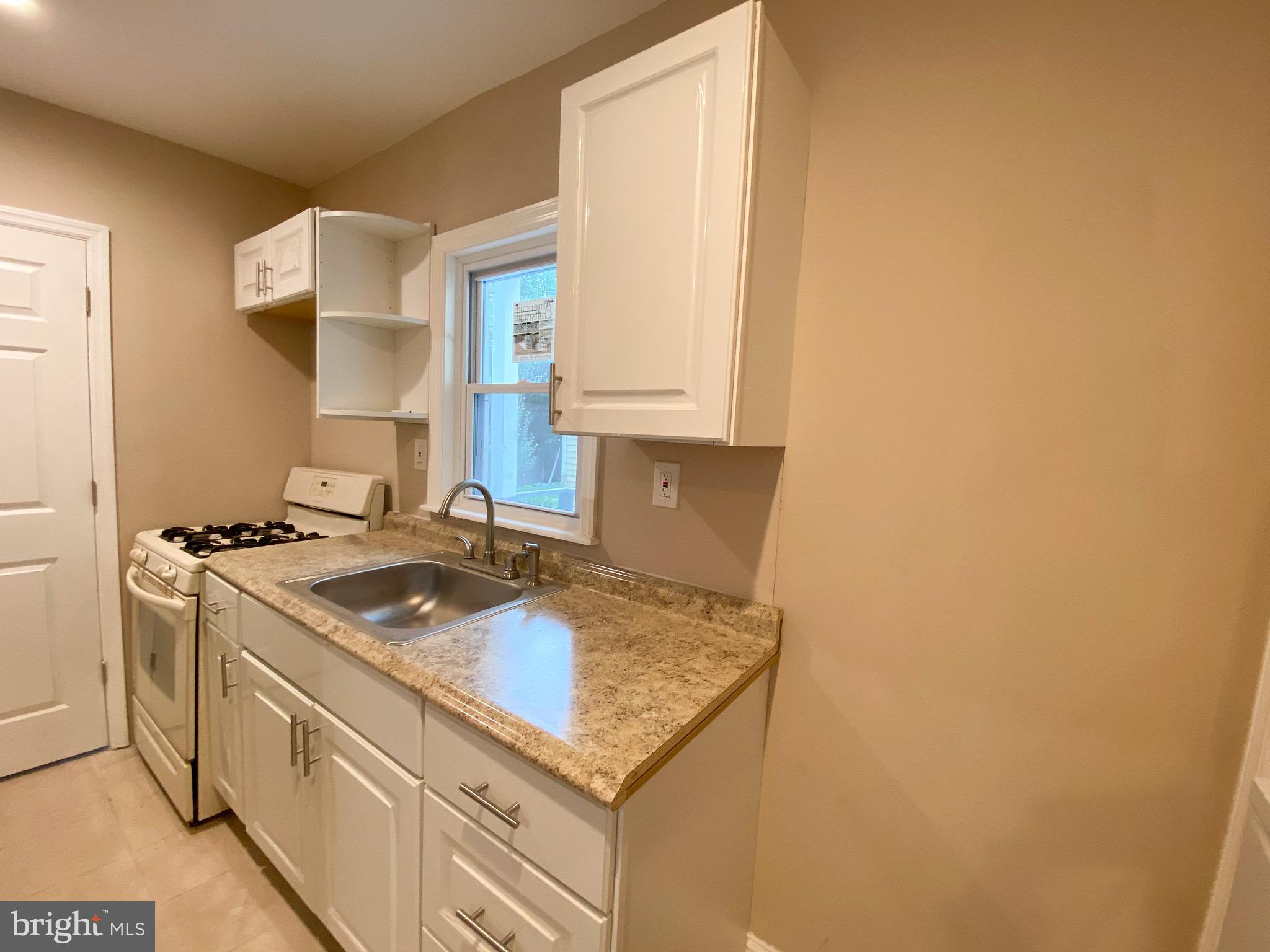 40 High Street Woodbury, NJ 08096 - Photo 4 of 13