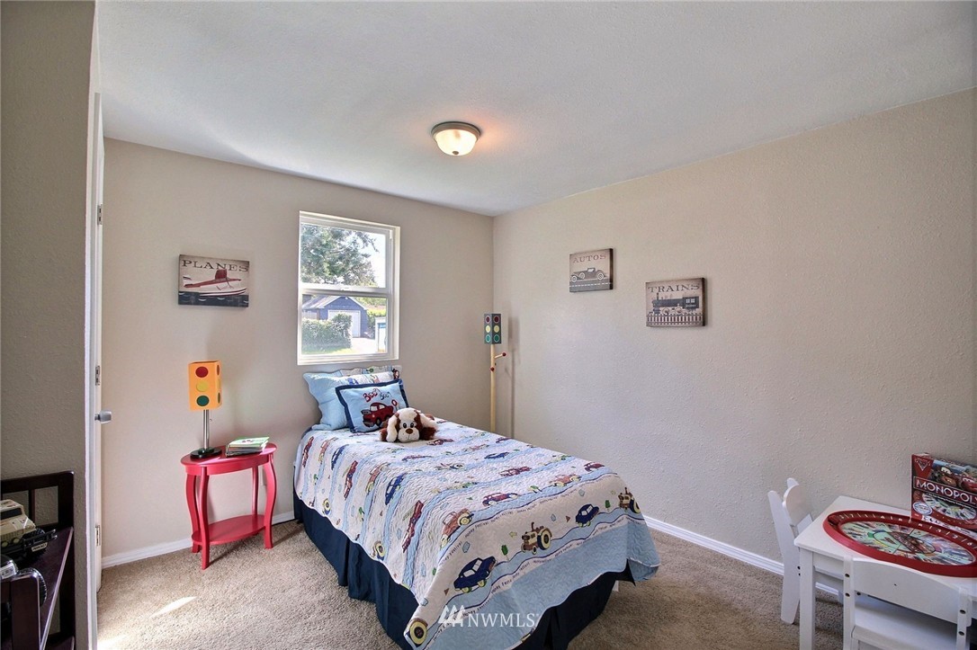 9642 Meadow Road Southwest Lakewood, WA 98499 - Photo 8 of 14 Gallery Image 8