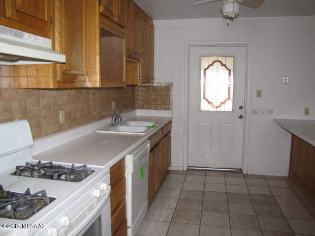 1340 Palm Street Ajo, AZ 85321 - Photo 27 of 40