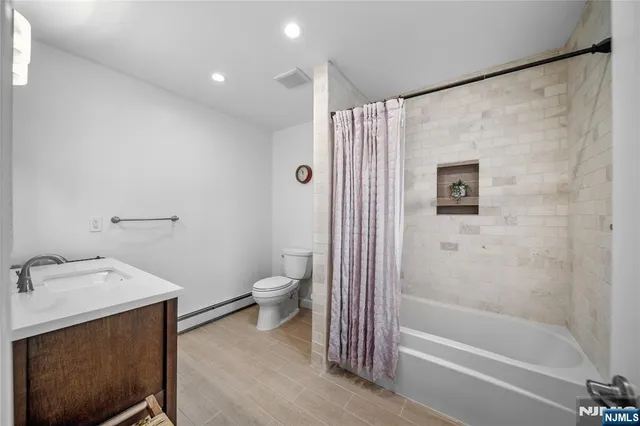 $1,299,000 | 322 East Midland Avenue, Paramus, NJ 07652