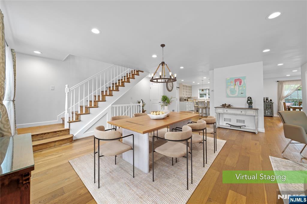 322 East Midland Avenue Paramus, NJ 07652 - Photo 5 of 37