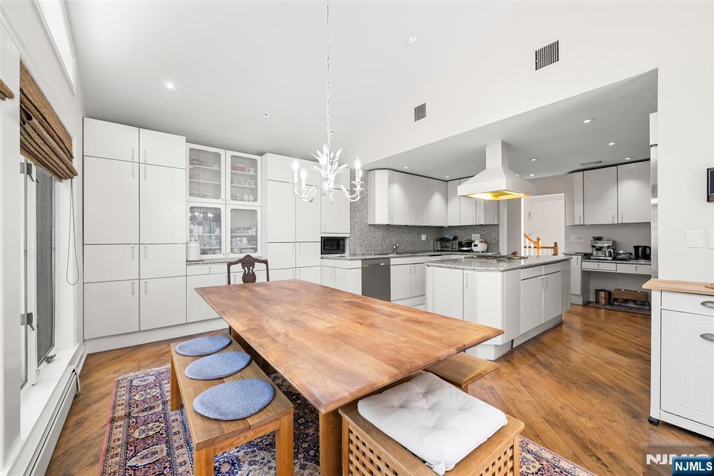 67 Stewart Street Demarest, NJ 07627 - Photo 12 of 38